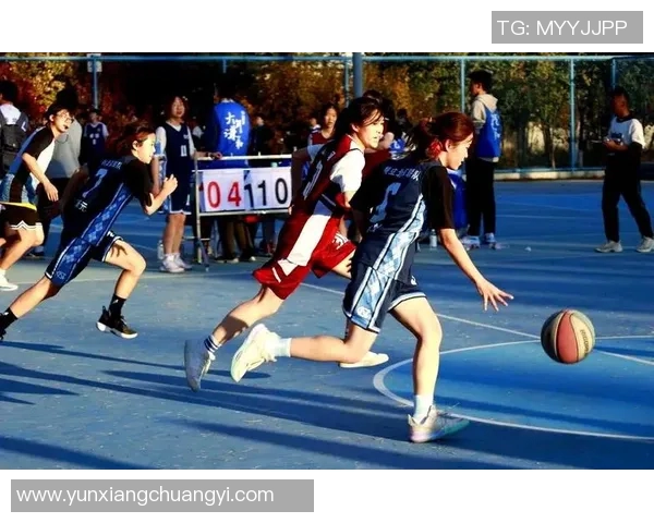 英女篮与黑山女篮激战正酣谁能在国际赛场上胜出